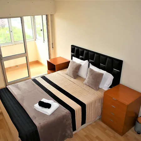 Quarto 1 Areeiro * Lissabon